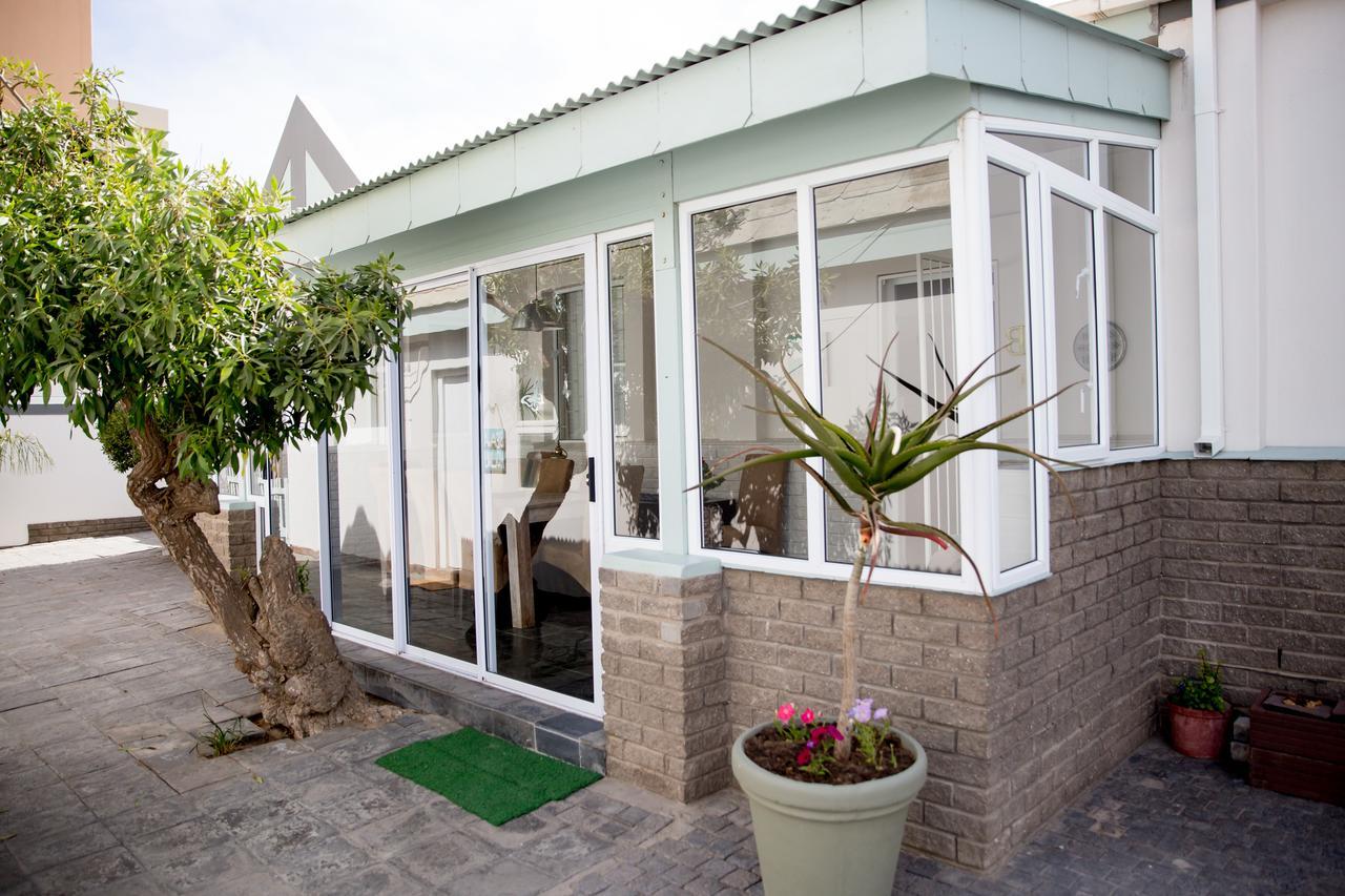 Mahdi Cottage سواكوبموند المظهر الخارجي الصورة